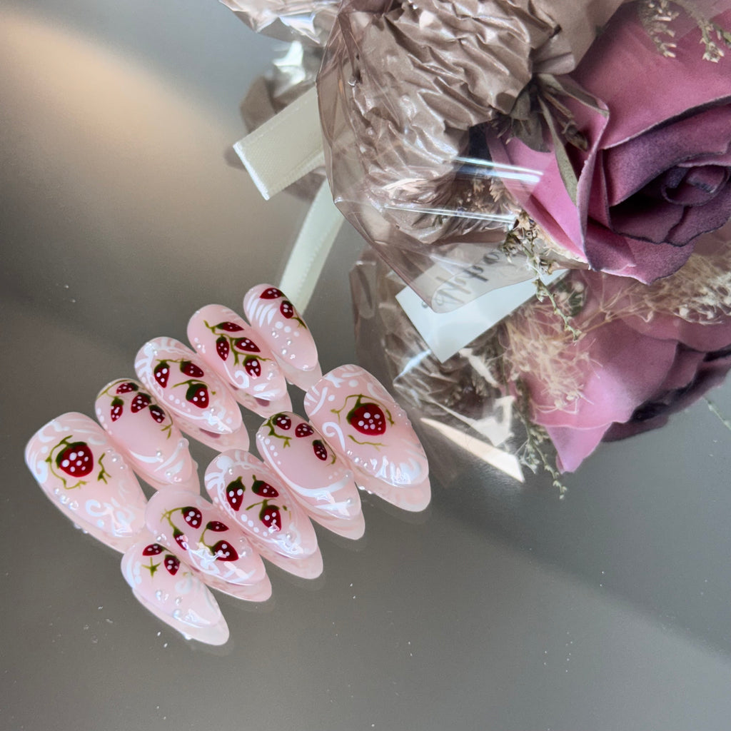 Strawberry Milk Nail Set – Cute Pink Press-On Nails with Berry Design