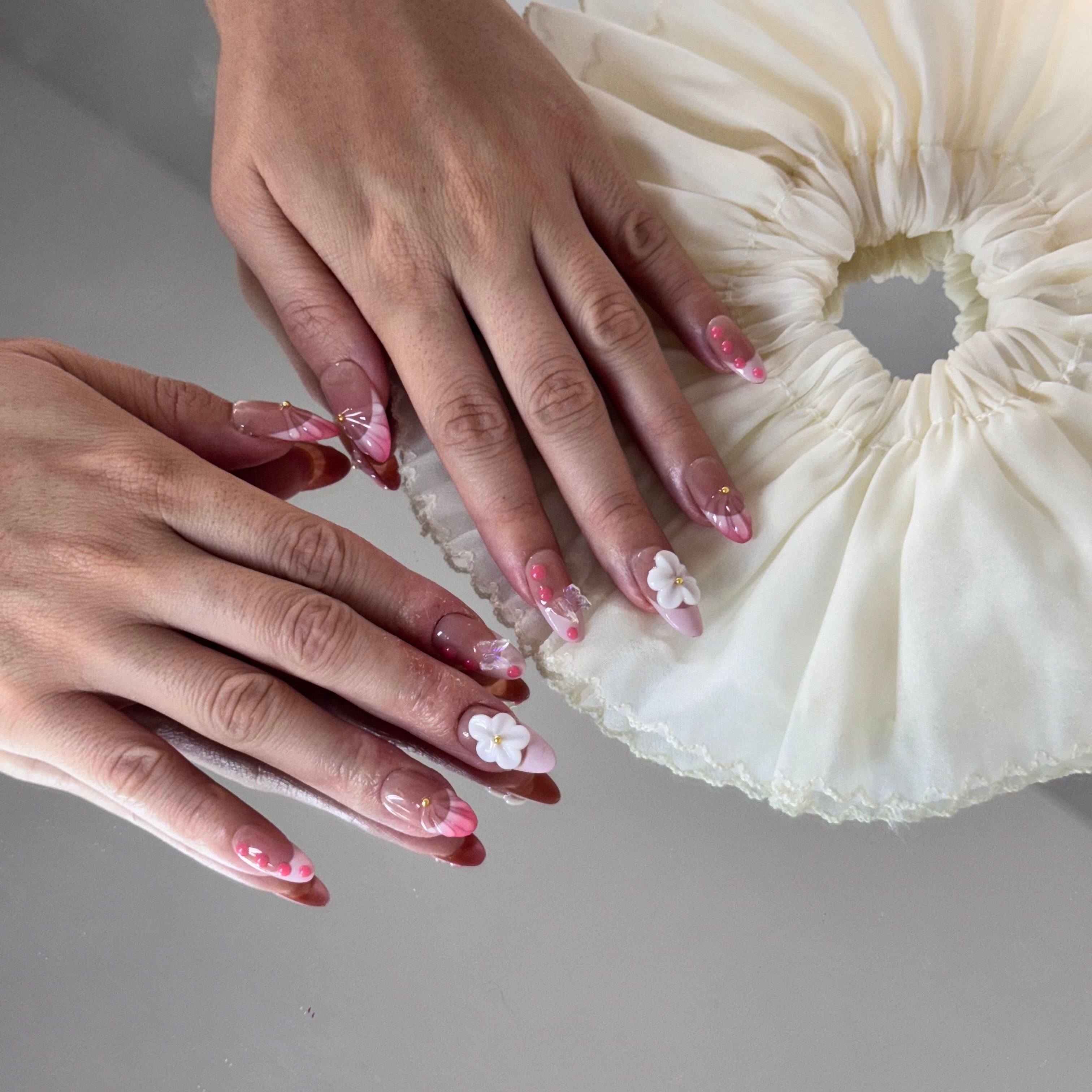 Pink Blossom Dreamy Gradient Press-On Nails