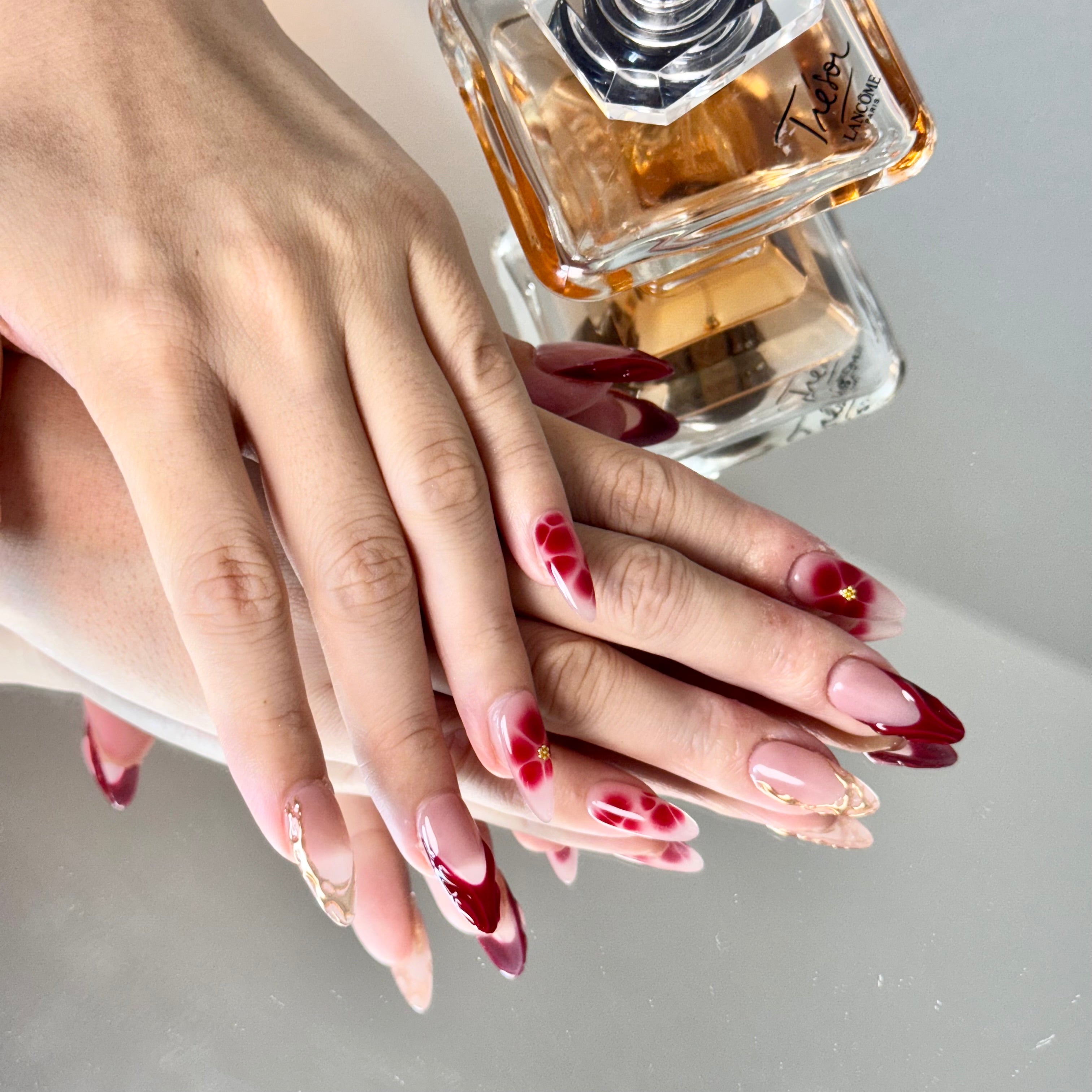 Pink & Wine Red Floral Nail Set – Elegant Press-On Nails with Gold Details
