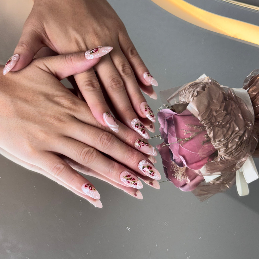 Strawberry Milk Nail Set – Cute Pink Press-On Nails with Berry Design