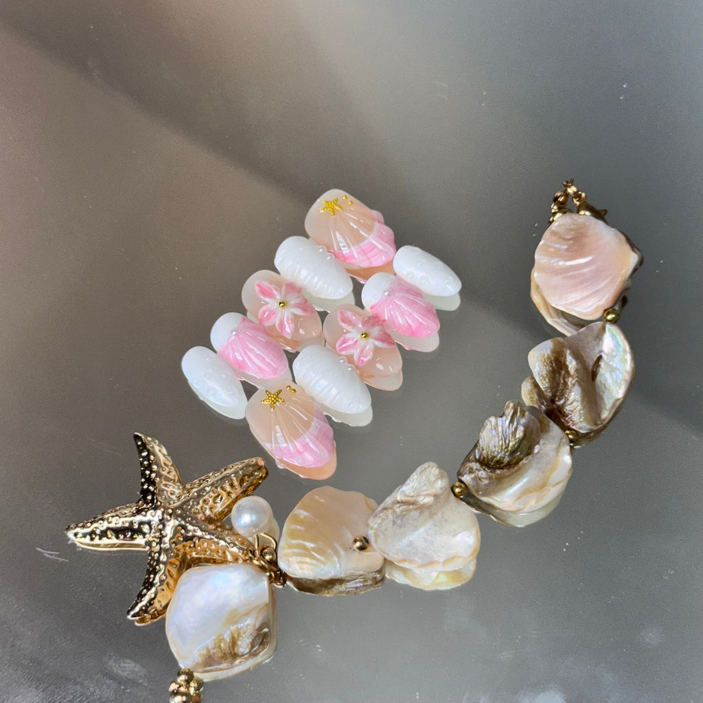 Seashell Pink & White Nail Set – Beach-Inspired Press-On Nails with 3D Flowers