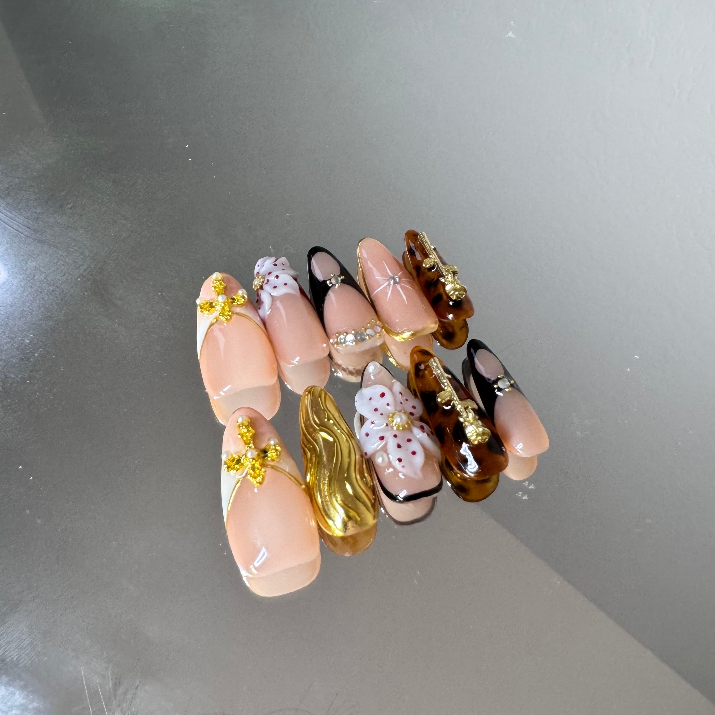 Luxury Tortoise & Gold Press-On Nails – 3D Floral & Metallic Design