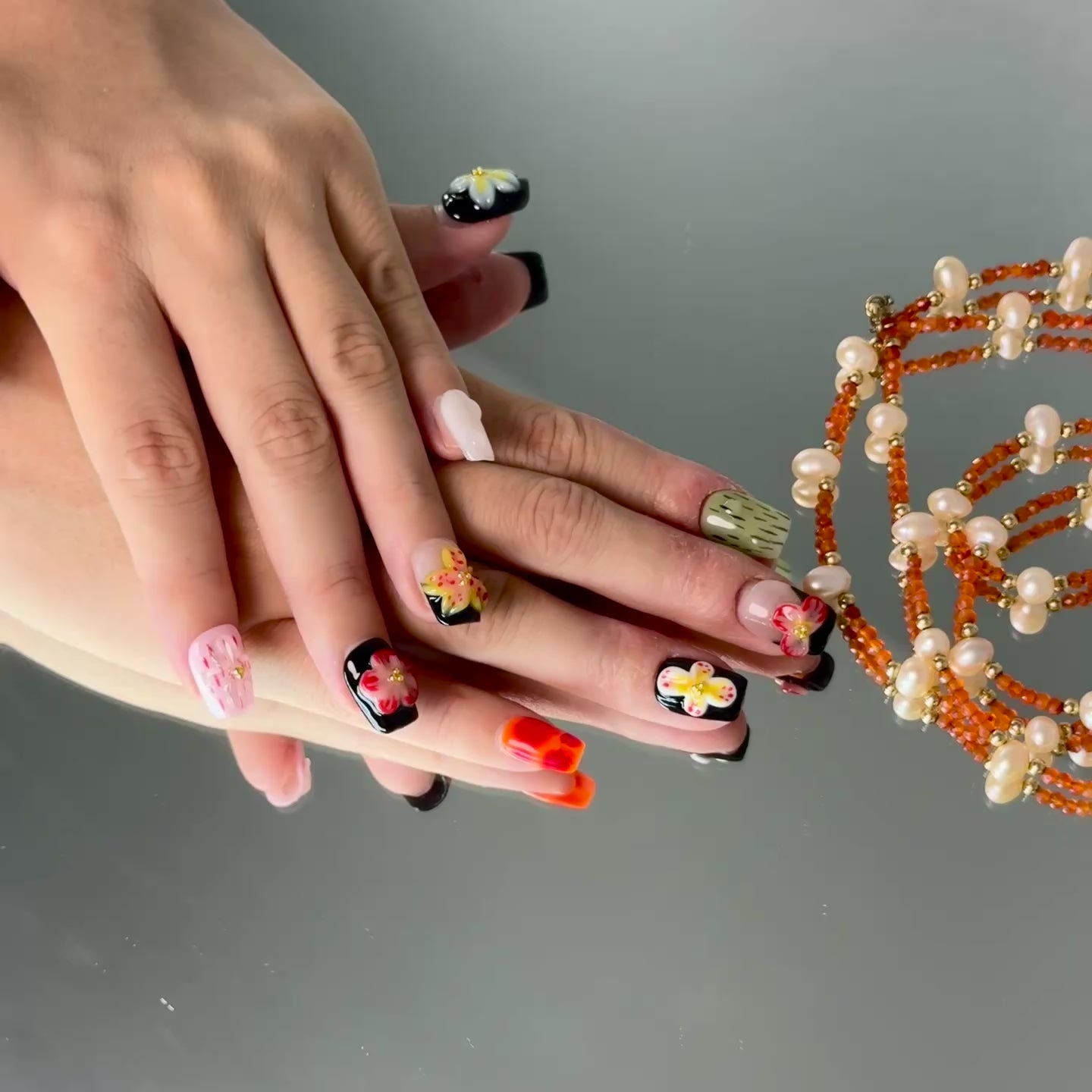 Tropical Garden 3D Mixed-Color Press-On Nails